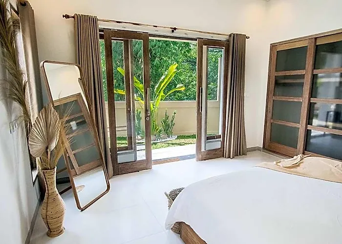 Jungle- Amazing View+3bdr+canggu+pool+ps5!